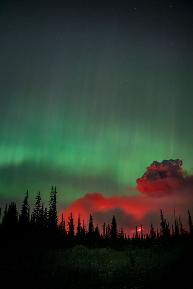 Aurora Smoke