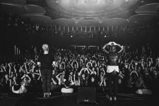 USS - Ubiquitous Synergy Seeker - Crowd