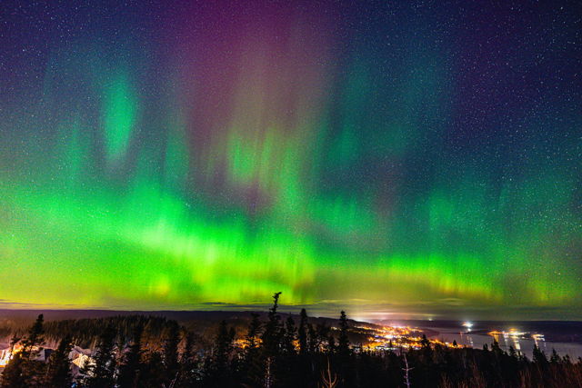 Dancing Aurora