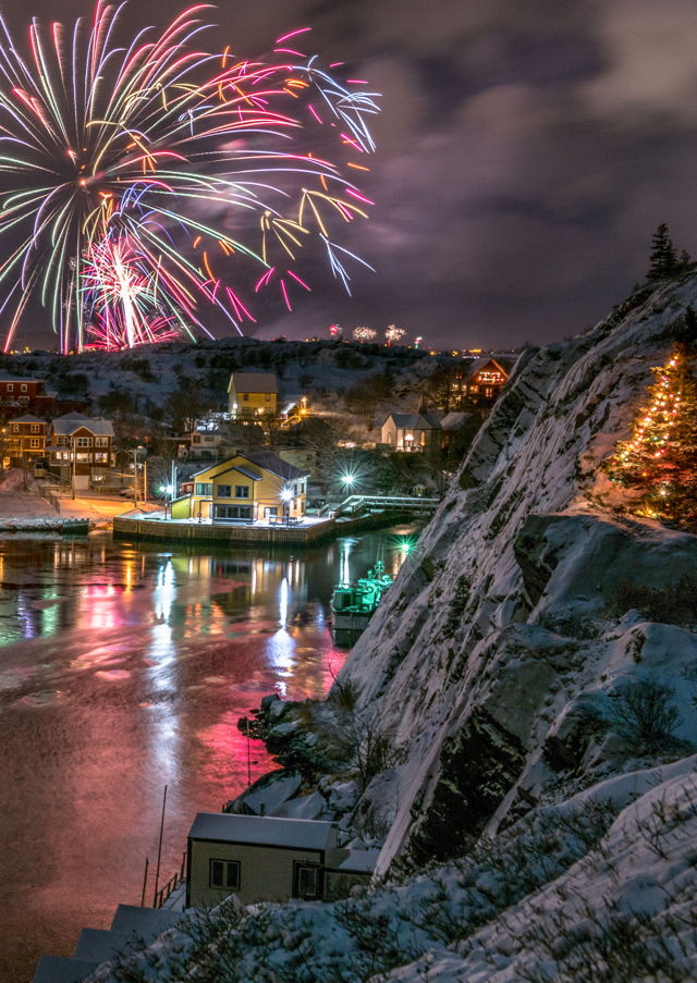 1 ba3 St. Johns Fireworksv 2017