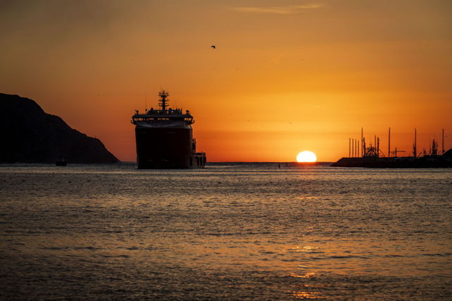 Daybreak In The Harbour