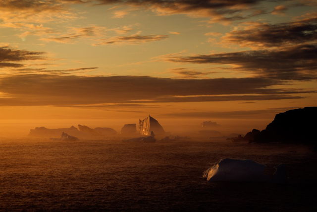 Iceberg Dawn 5