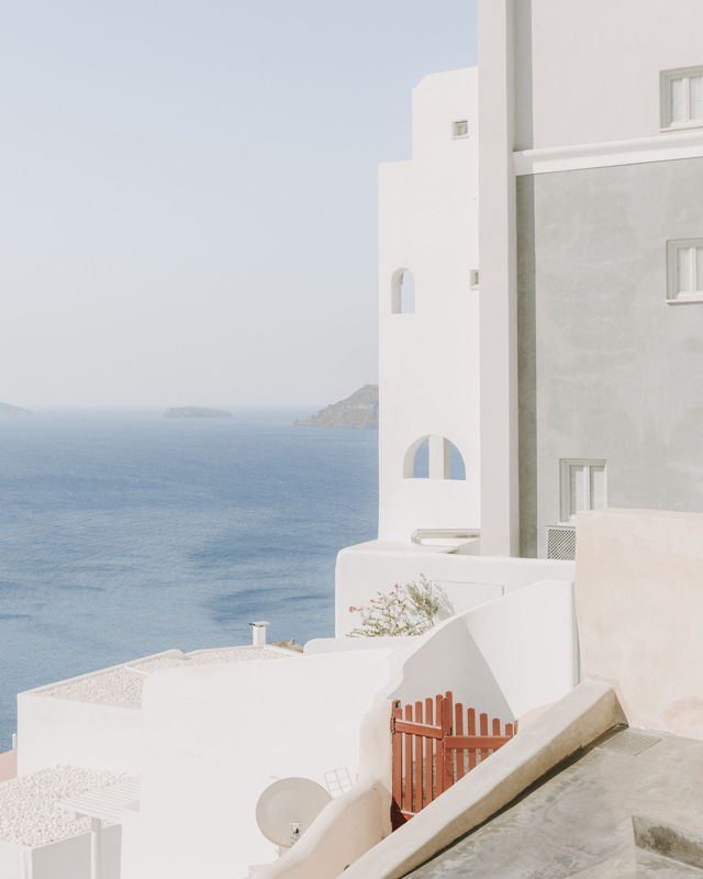 Santorini Escape