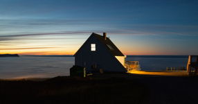 Keep A Light In The Window
