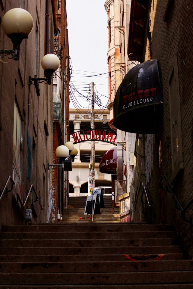 Discovering the Hidden Walkways