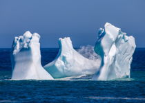 Iceberg and Spray