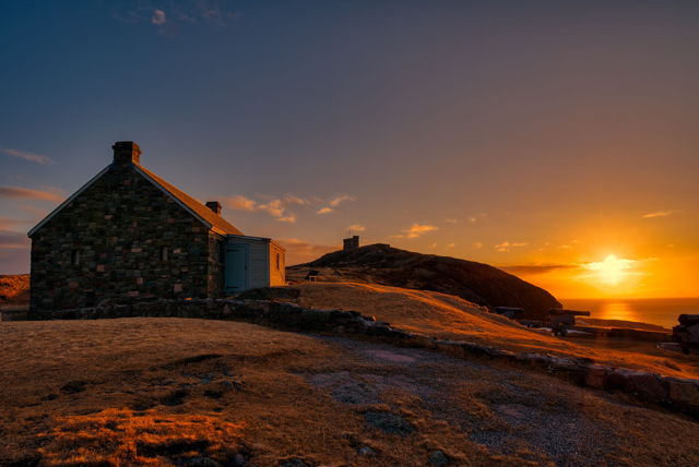 First Light At The Queen's Battery