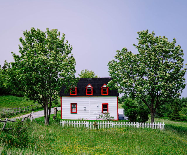 White and Red House in The Cribbies
