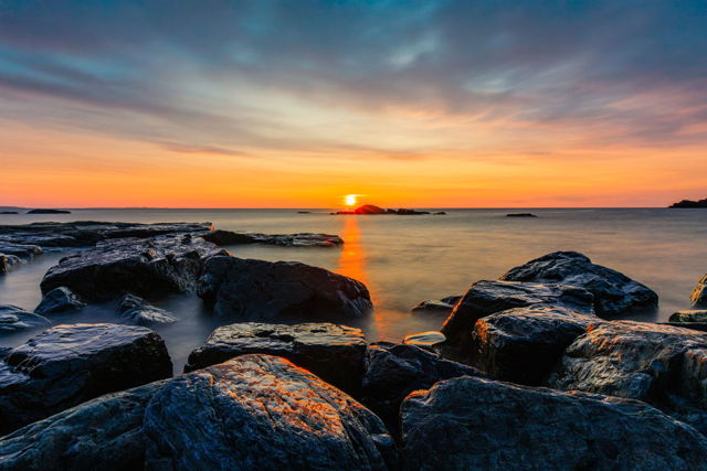 Sunset On The Rocks
