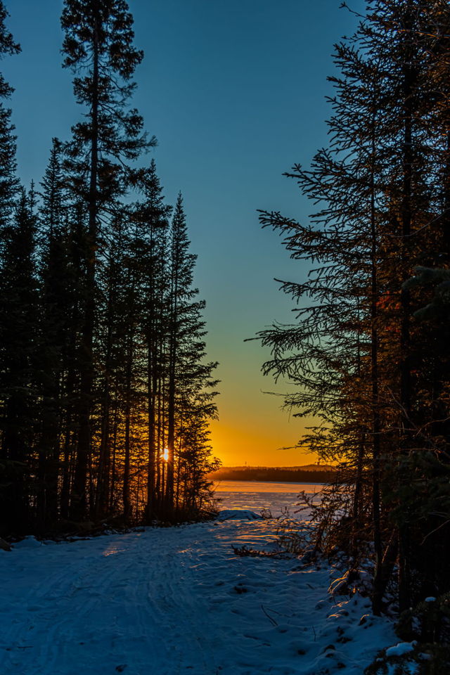 Path to the Lakes Edge